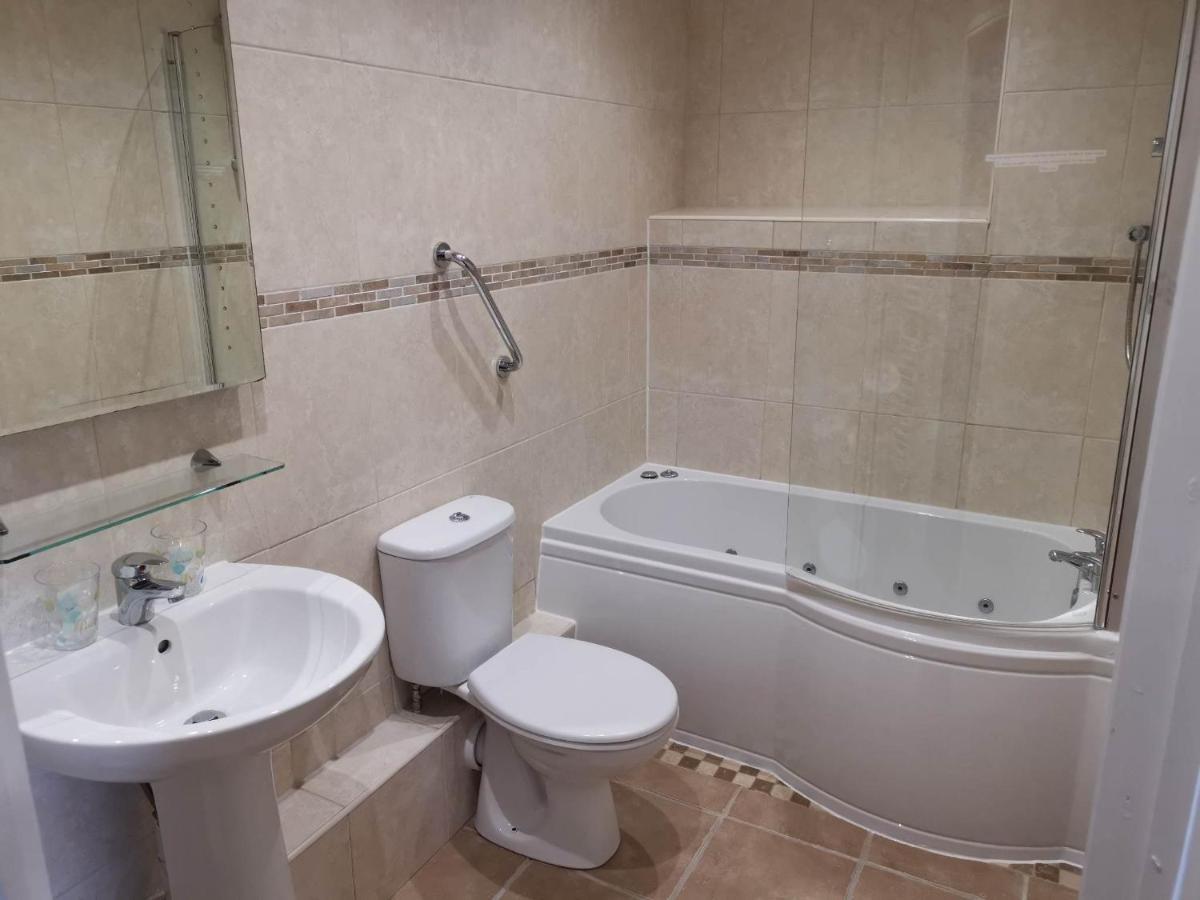 קרדיגן Llety Teifi Guest House מראה חיצוני תמונה